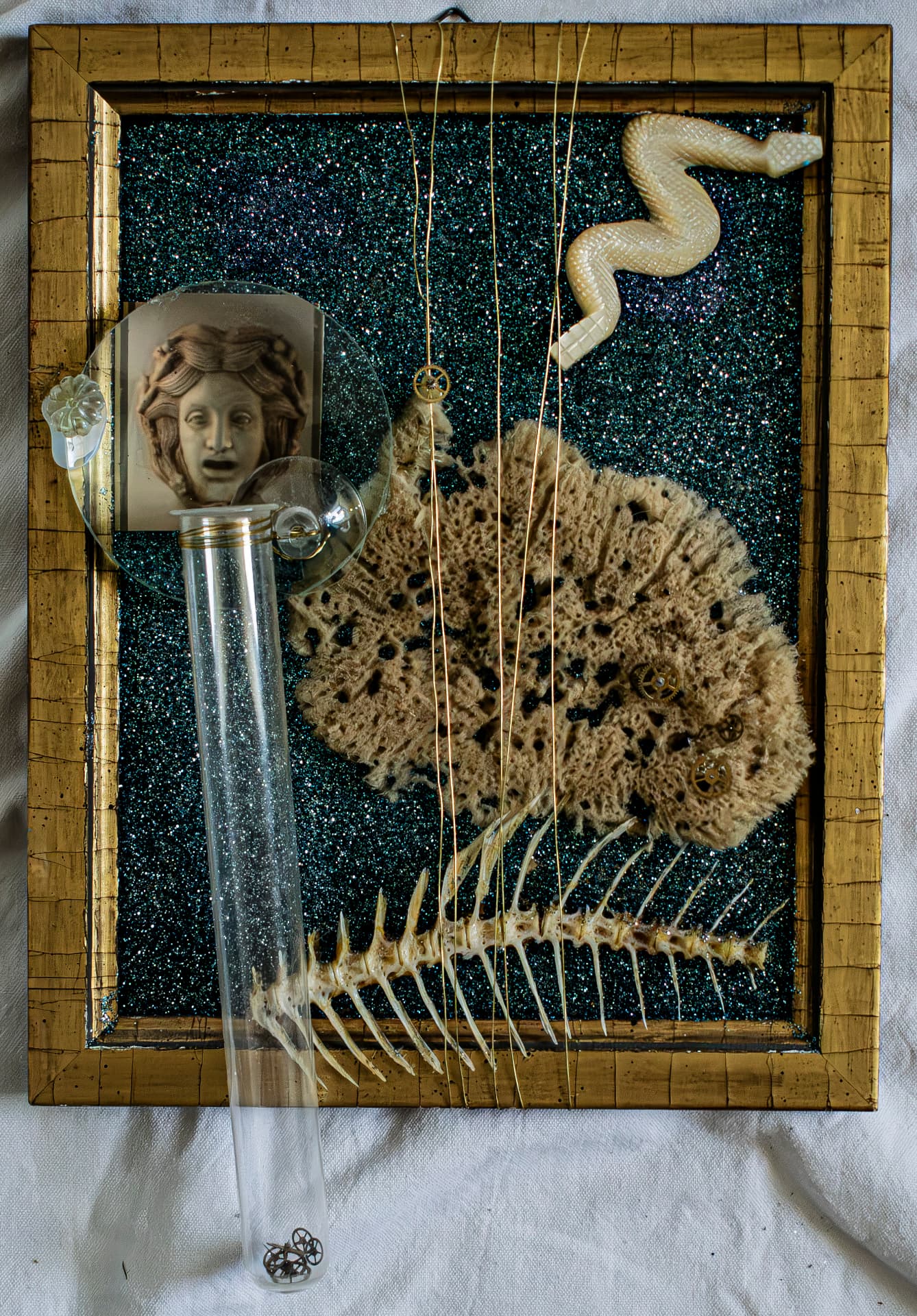 Mund der Wahrheit, 20 × 25 cm