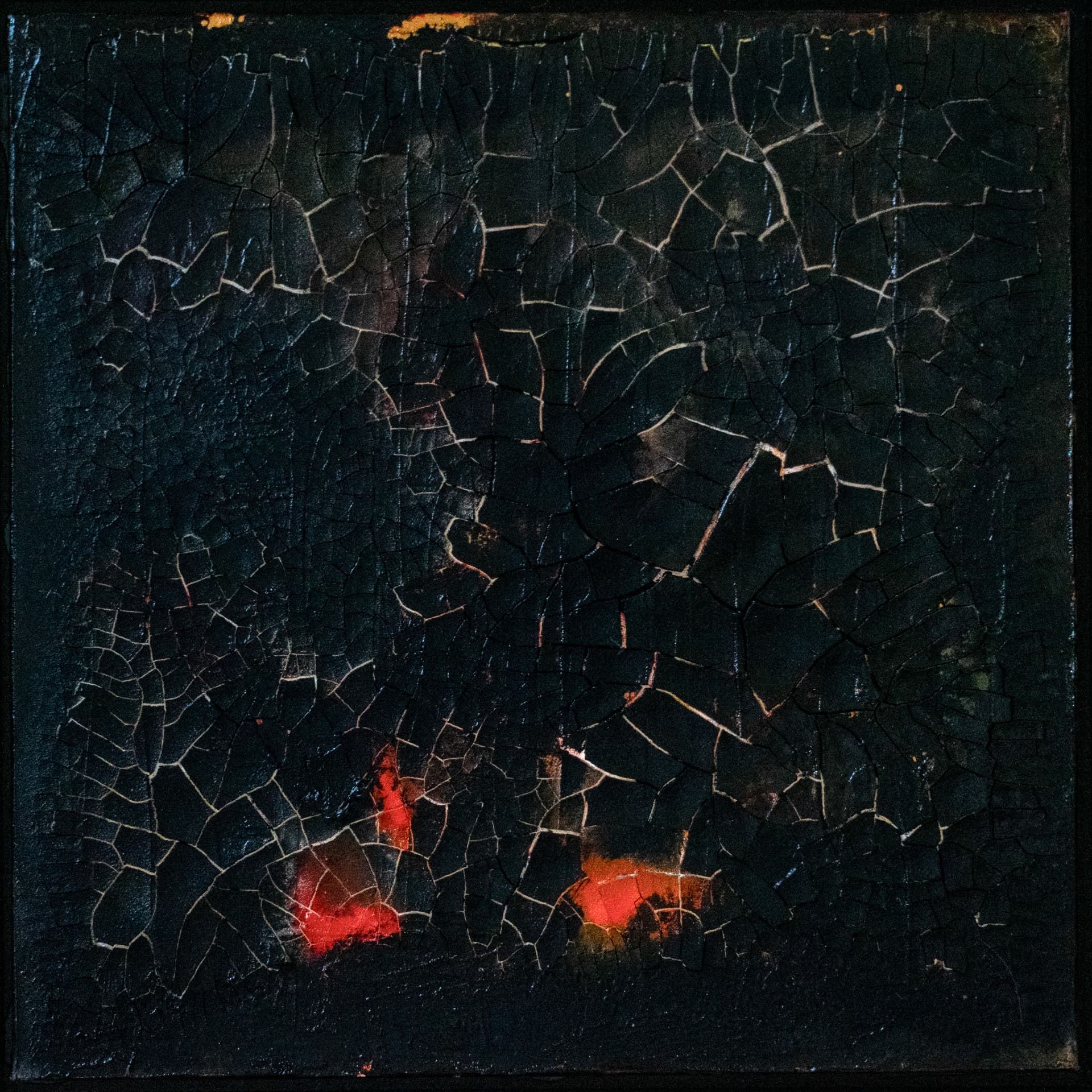 Burning II, 40 × 40 cm